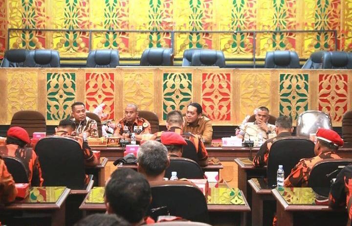 Siap Dukung Kinerja DPRD, Puluhan Anggota Ormas PP Datangi DPRD Kota Pekanbaru