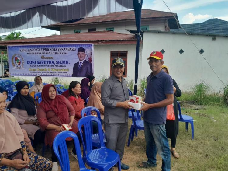 Gelar Reses, Anggota DPRD Kota Pekanbaru Doni Saputra Serap Aspirasi Warga